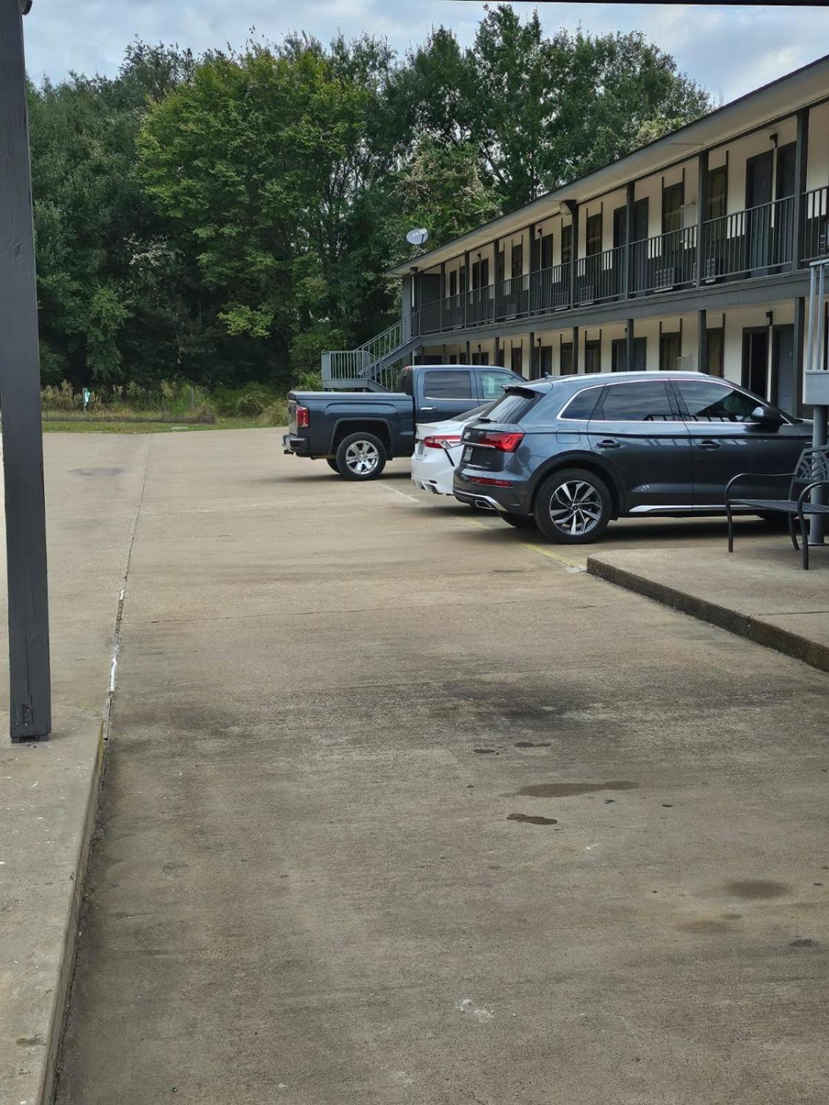 Regency Inn Jewett Bagian luar foto